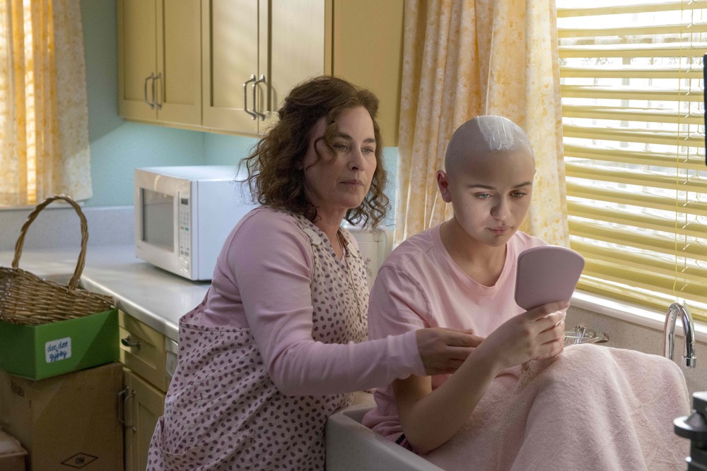 The Act reconta o caso de Gypsy Blanchard, conhecida por matar a própria mãe — Foto: Reprodução/IMDb