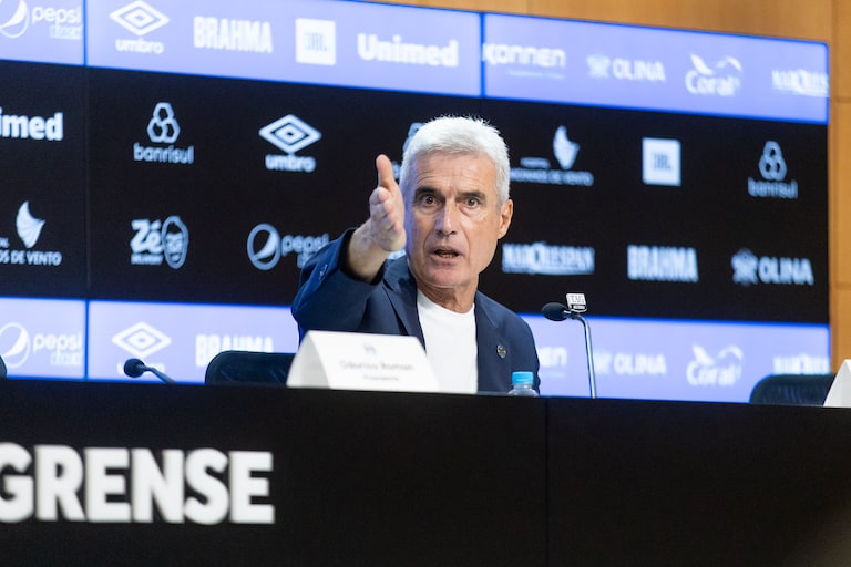 Grêmio demite Luís Castro após sequência ruim do Brasileirão; Felipão assume interinamente