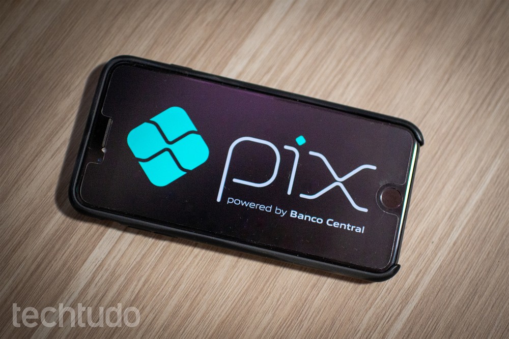 Conexão permitiria pagamentos instantâneos entre real e euro — Foto: Rubens Achilles/TechTudo