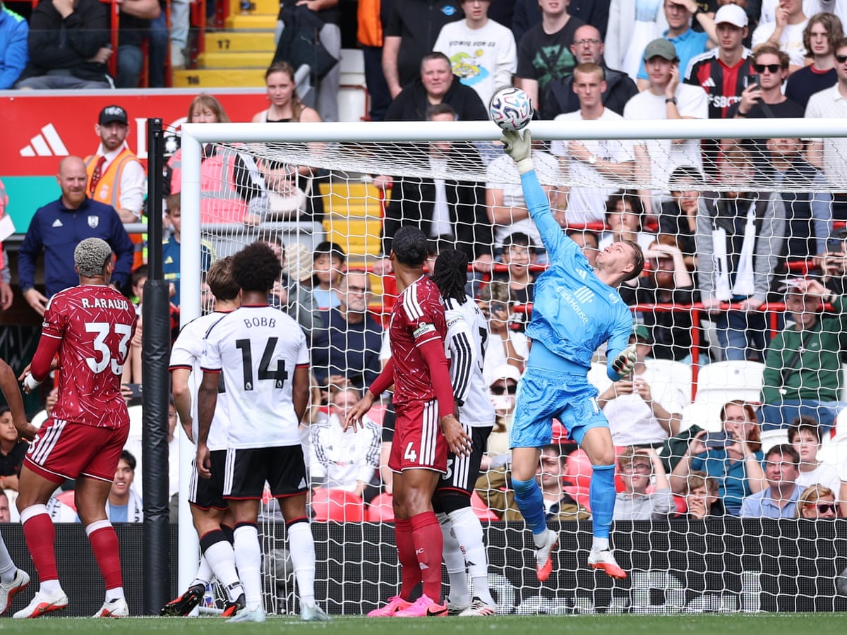 Liverpool frustrado sem qualquer faísca enquanto o Fulham conquista seu merecido primeiro ponto