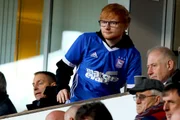 Ed Sheeran “demite” rapper que apoiou Palestina e revolta fãs: “Repugnante” - imagem 2