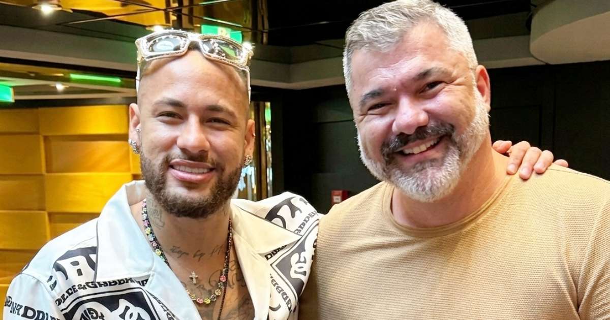 Craque no inglês, professor Leo Reis revela suas histórias com Neymar, Ronaldo Fenômeno, Pelé e outros famosos