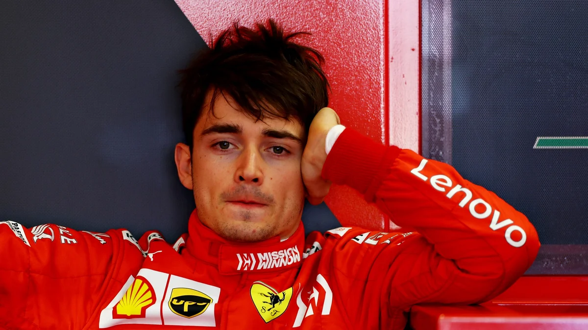 Quatro poles e nenhuma vitória: Leclerc tenta superar os muros de Baku