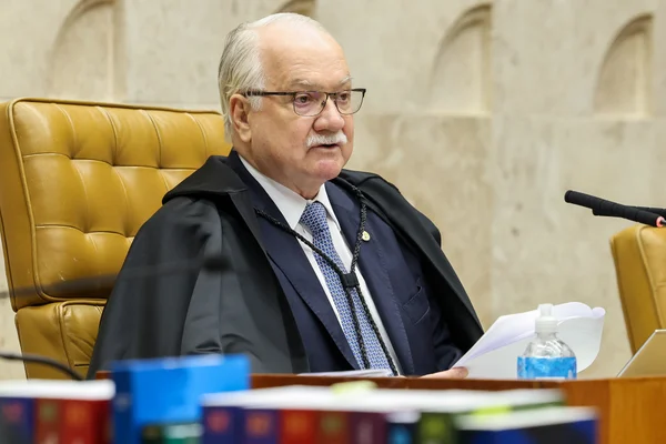 Leia íntegra do discurso de Fachin em sessão que julga se abre investigação contra Moraes
