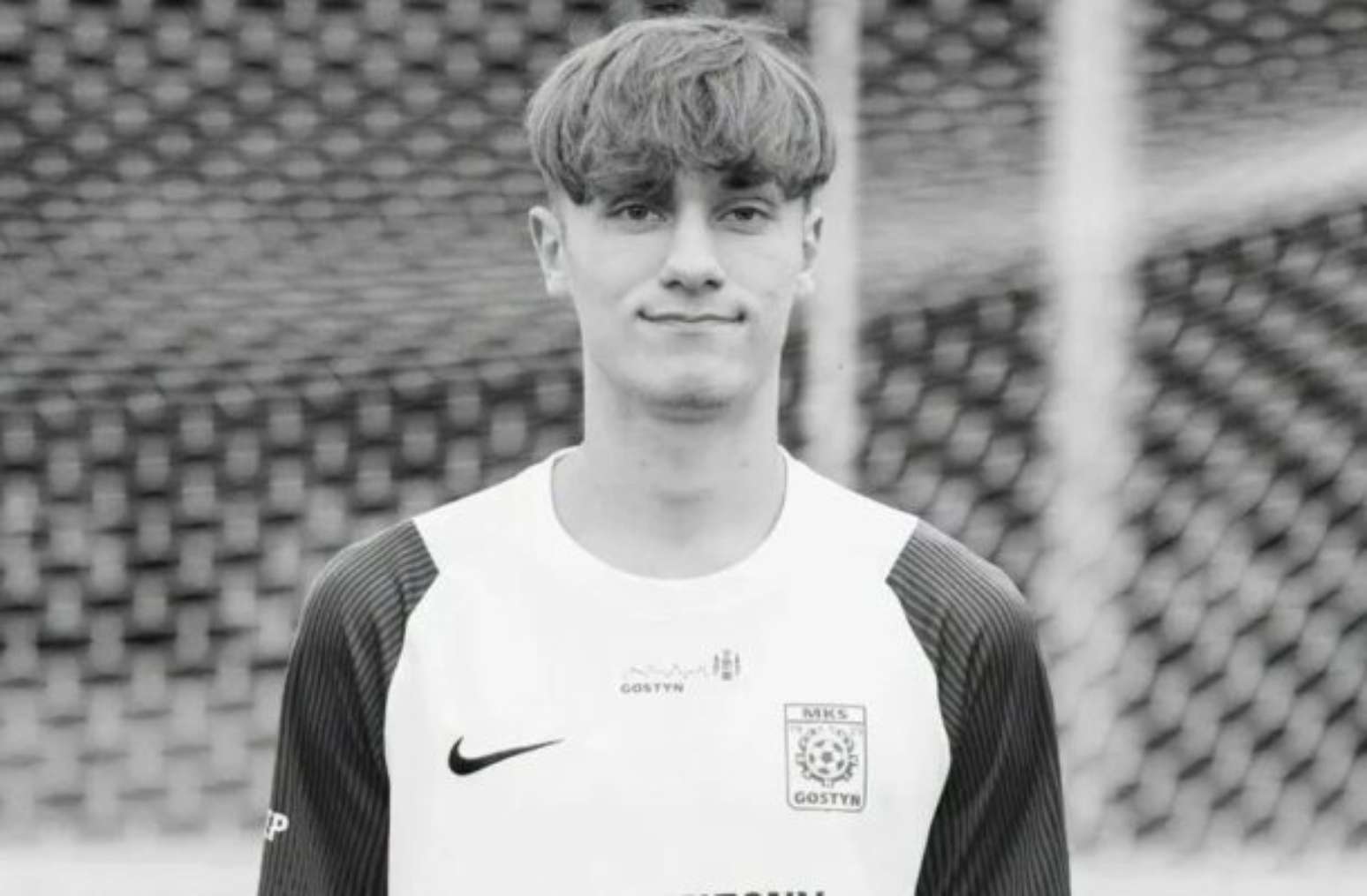 Oskar Kordus, de 20 anos, morreu depois que um cervo atravessou o para-brisa do carro e o atingiu &ndash;