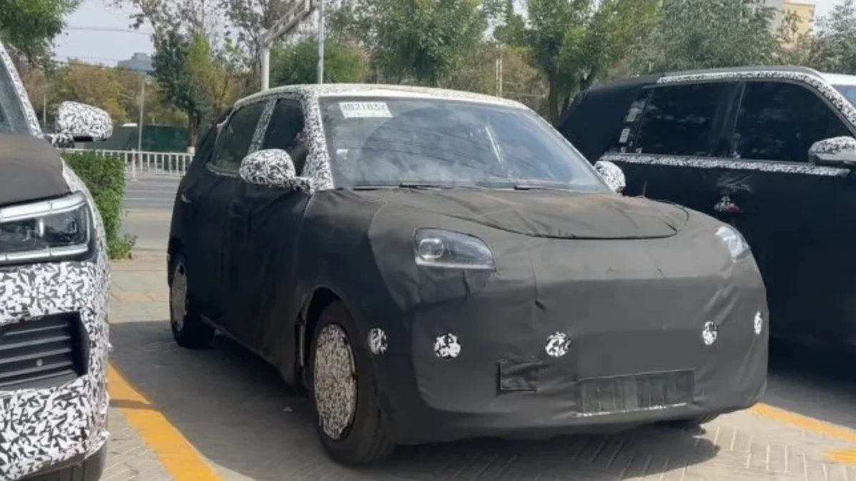 Imagem da matéria: Se liga, BYD! Geely prepara novo hatch elétrico barato para encarar o Dolphin Mini