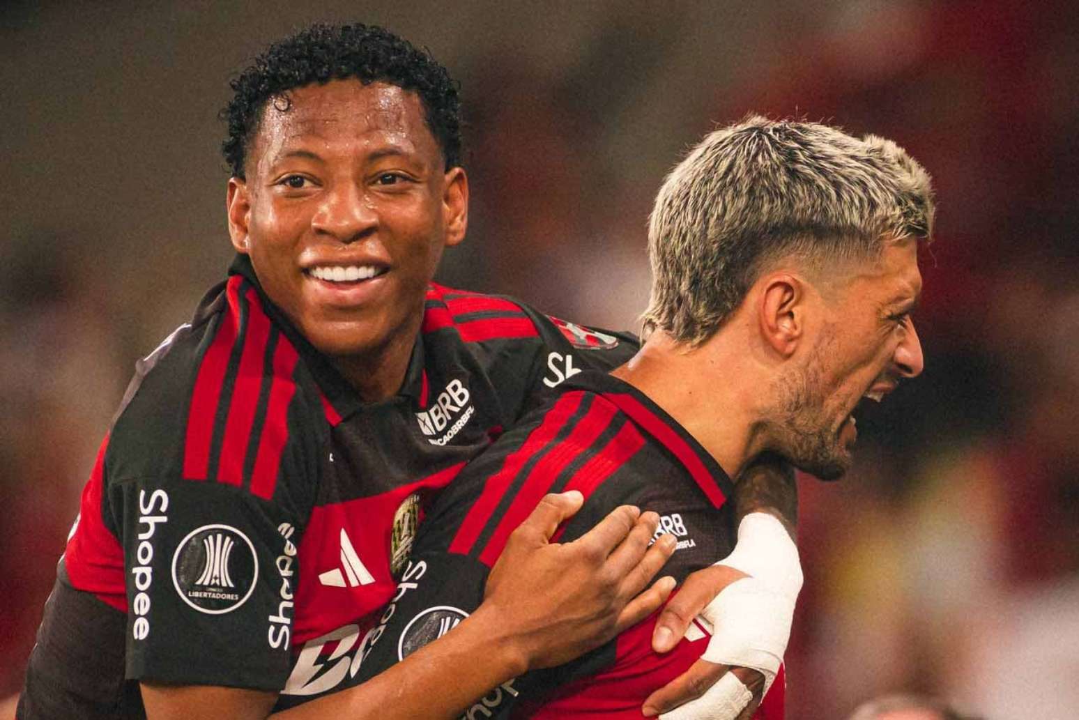 Plata (esq.) e de Arrascaeta s&atilde;o dois dos dez gringos do Flamengo &ndash;