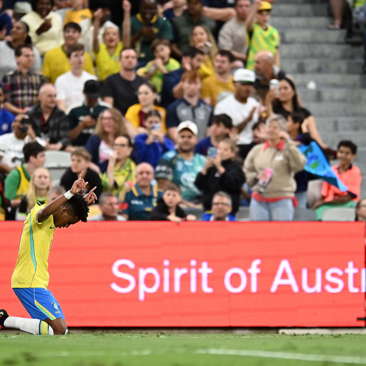 Opinião: Estêvão é a única boa notícia em recomeço tenebroso de Ancelotti na Seleção Brasileira