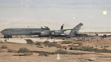 Avião partido ao meio: imagens mostram graves danos em bases dos EUA após ataques iranianos