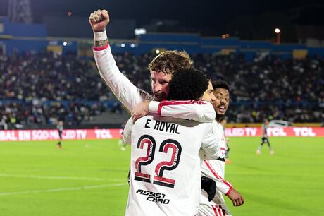 Ousadia de Leonardo Jardim deu certo. Tirou Pedro, um dia depois de convocado. E Bruno Henrique desequilibrou. Flamengo venceu e ironizou Abel. ‘Desfrutem’