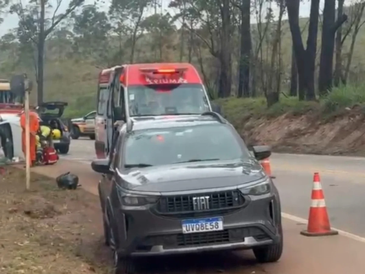 Acidente na BR-356 deixa uma pessoa morta e três gravemente feridas em MG