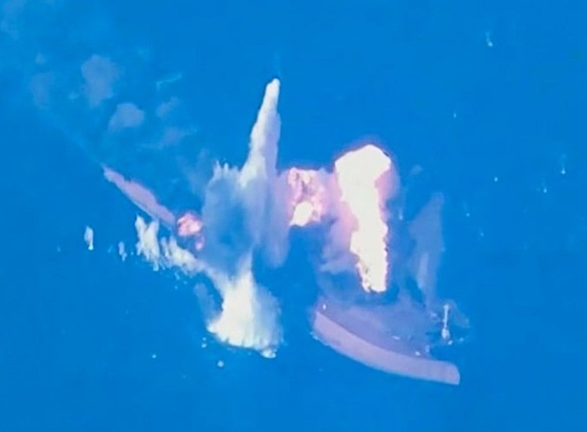 O Irã ataca navios e amplia a zona proibida fora do estreito de Hormuz