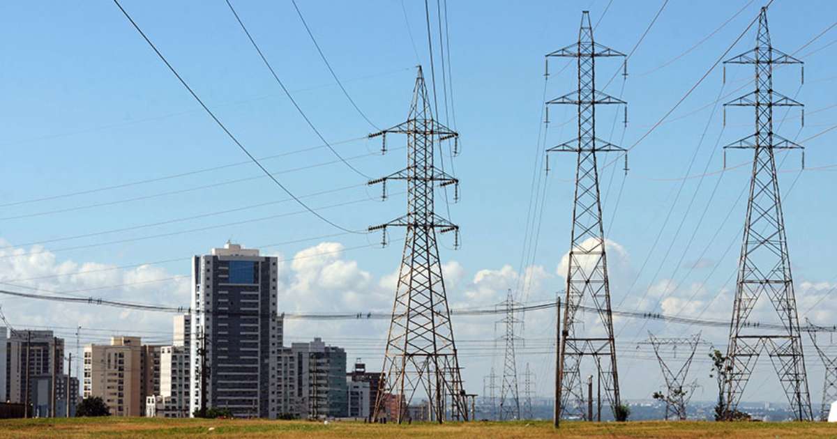 IPCA-15 sobe mais que o esperado em setembro sob pressão de energia; alimentos voltam a avançar